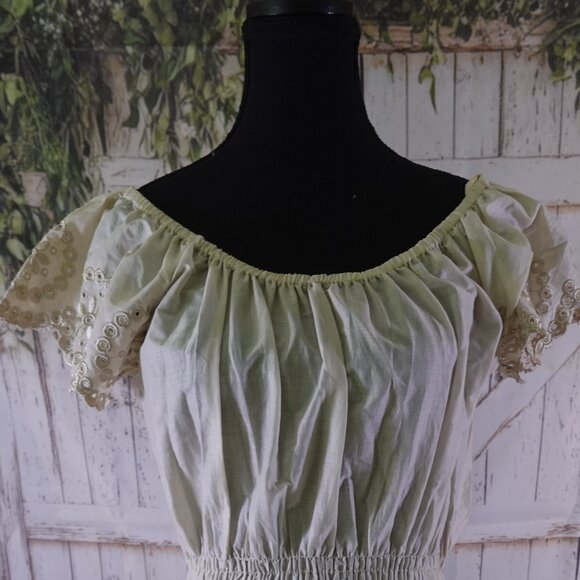 Boho Style Ruffle Dress with Embroidery - Picture 2 of 3